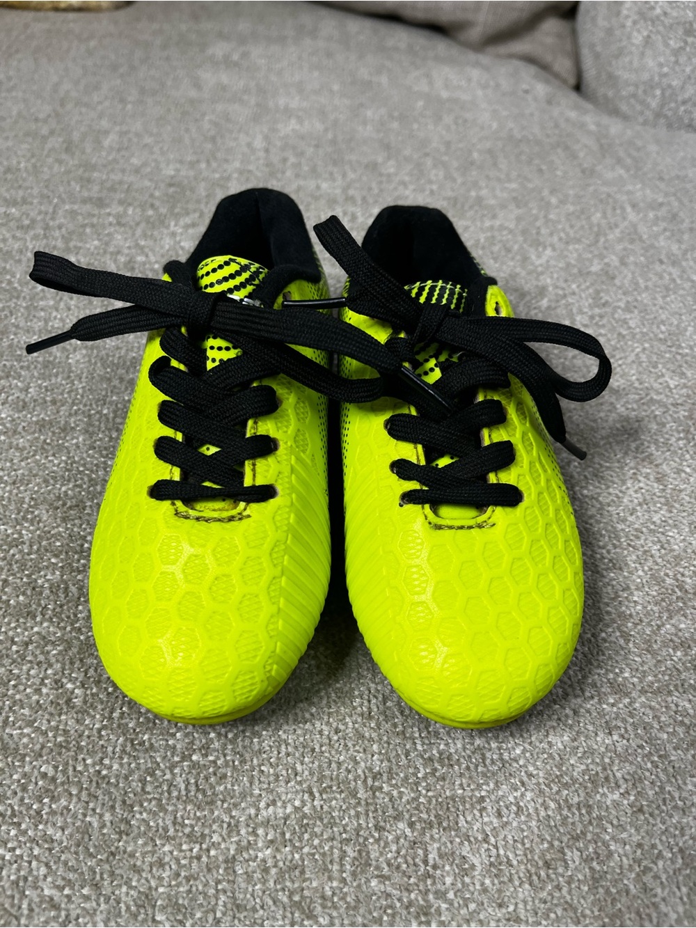 Vizari youth 8 Neon Yellow Soccer Cleets with Black Accents